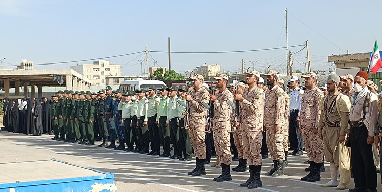 برگزاری صبحگاه مشترک به مناسبت آزادسازی خرمشهر در دهدشت(+ تصاویر)